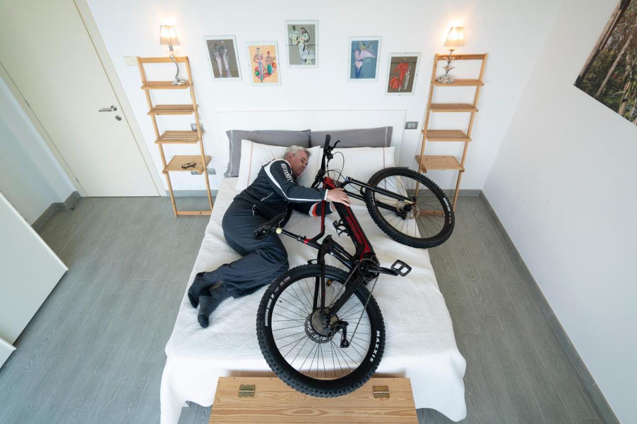 Residence Virgilio トスコラーノ・マデルノ エクステリア 写真